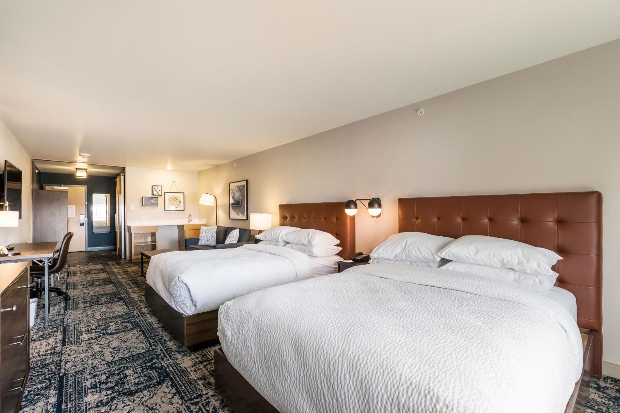Four Points By Sheraton Elkhart Exteriör bild