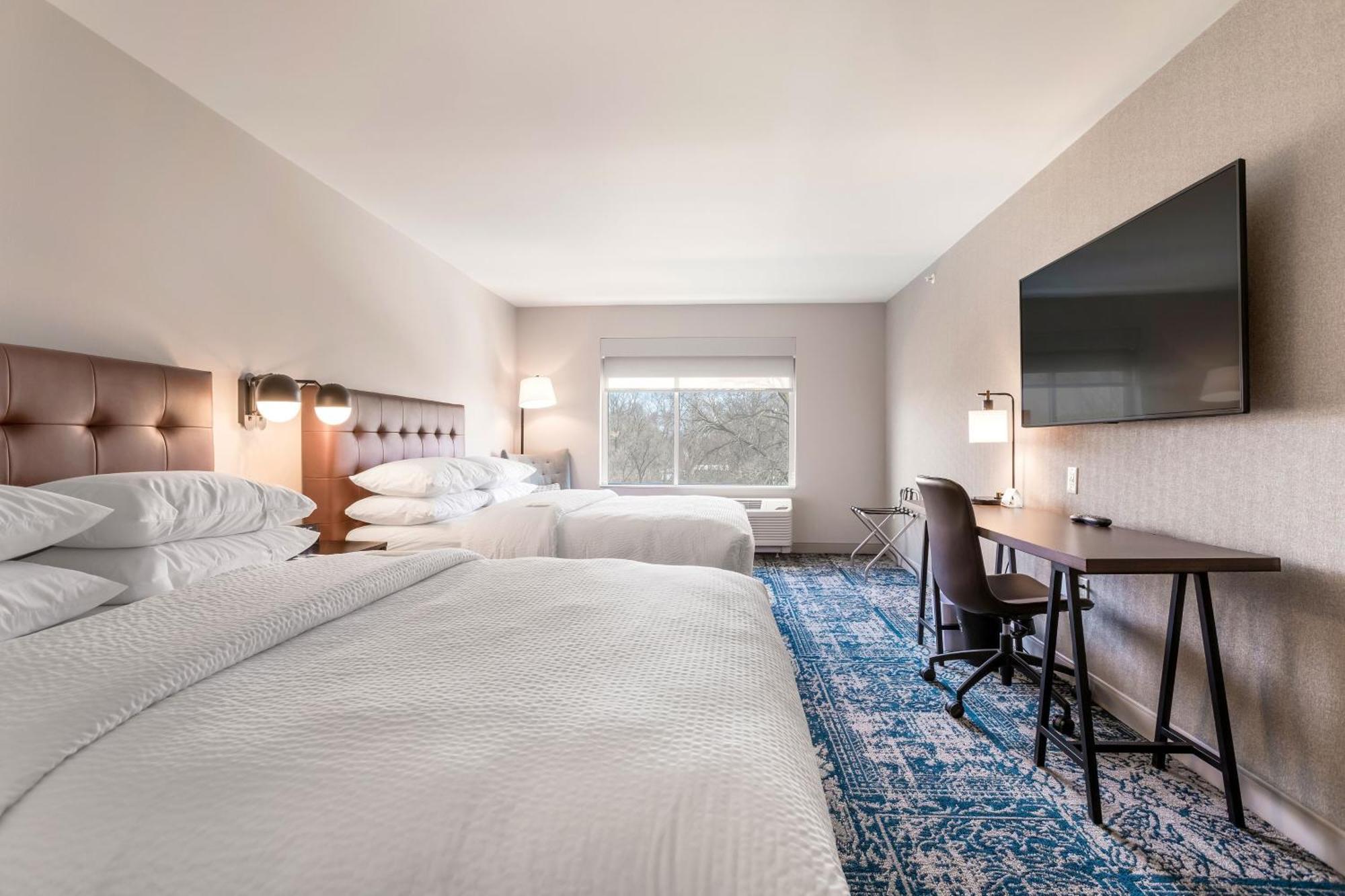 Four Points By Sheraton Elkhart Exteriör bild