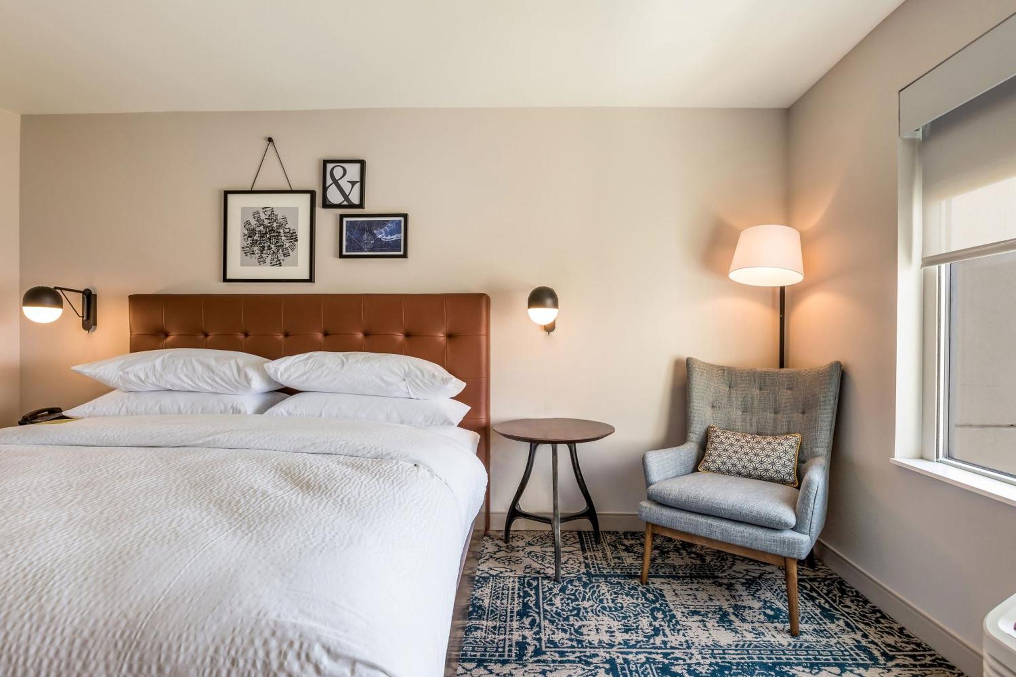 Four Points By Sheraton Elkhart Exteriör bild