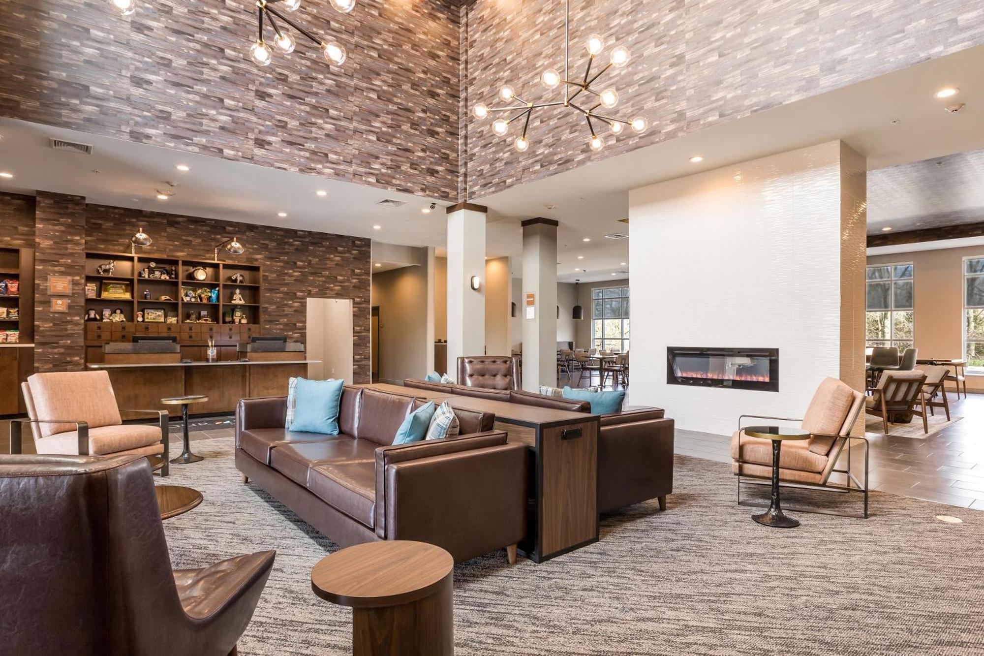 Four Points By Sheraton Elkhart Exteriör bild