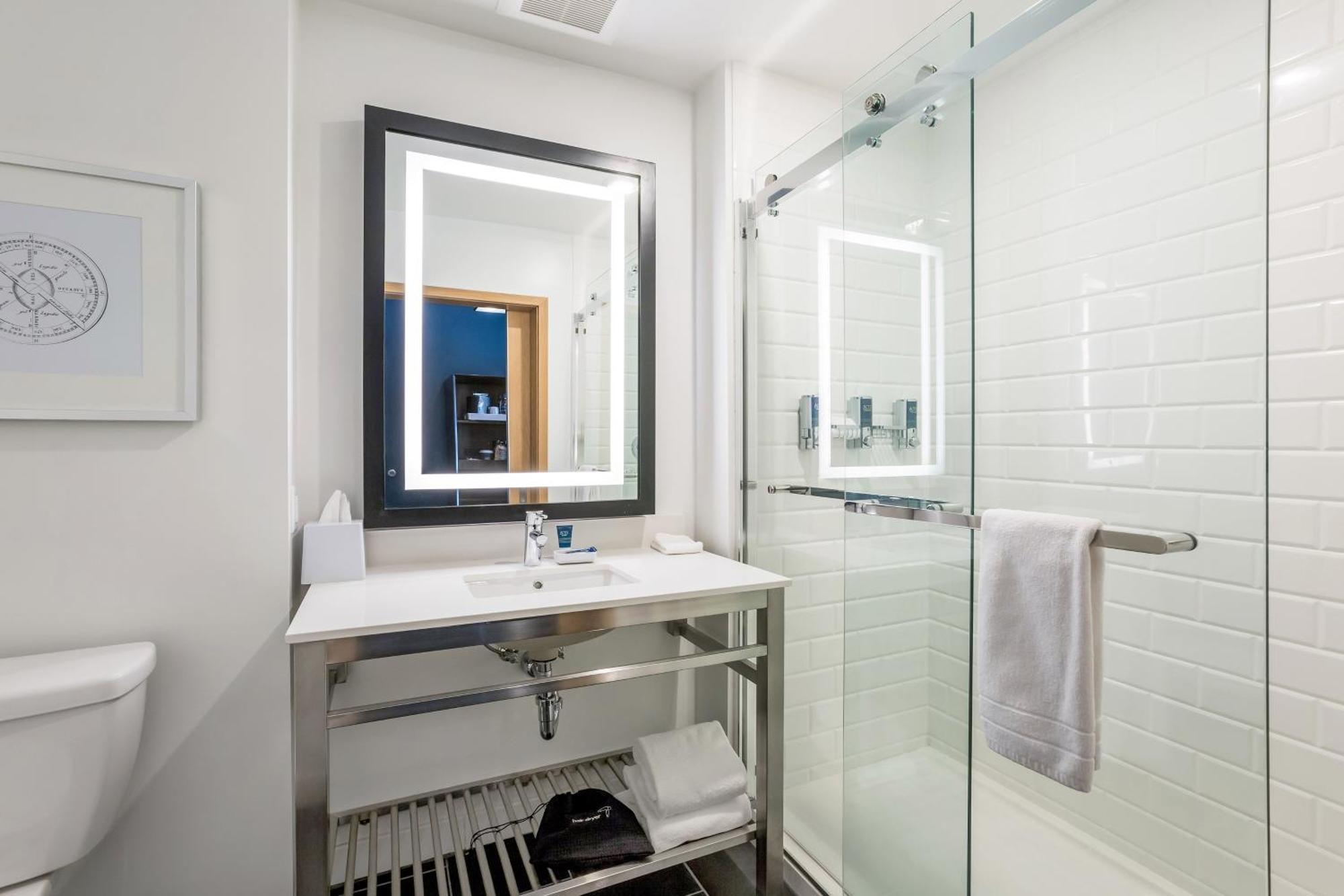 Four Points By Sheraton Elkhart Exteriör bild